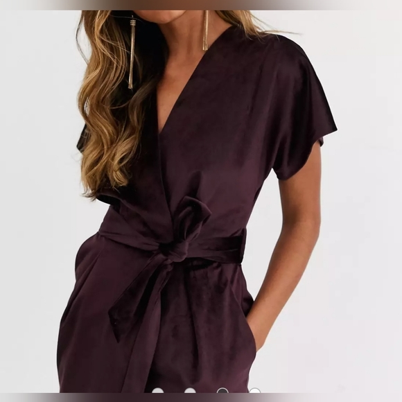 Gorgeous velvet plum color kimono dress - Picture 3 of 9